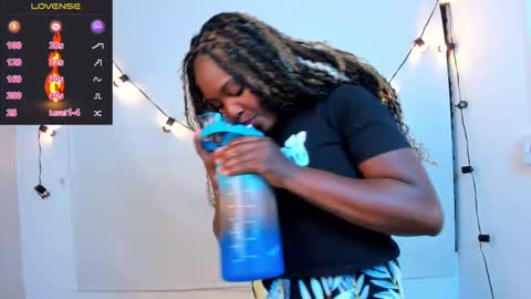 Chanel online show from 01-02-25, 06:01