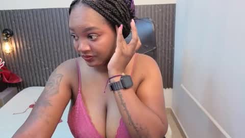 Chanel online show from 03-07-26, 12:24