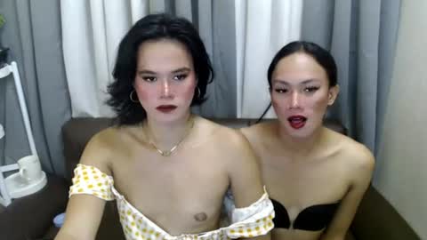 Snapshot of channel_maxine chatting on 06-13-26, 09:29 Rosette online show from 06-13-26, 09:29