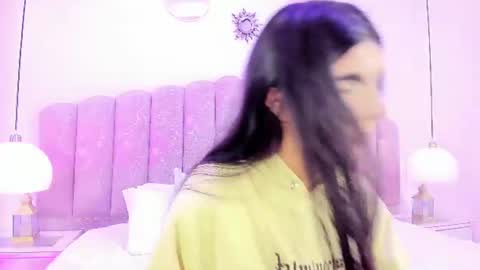 Snapshot of channel_sofia chatting on 07-02-26, 12:32 Channel Sofia online show from 07-02-26, 12:32