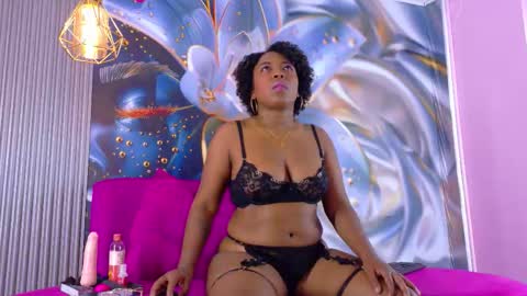 Snapshot of channelcroix chatting on 11-15-25, 08:05 channelcroix online show from 11-15-25, 08:05