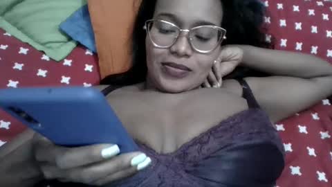 Snapshot of chantal99 chatting on 02-25-25, 09:24 chantal99 online show from 02-25-25, 09:24