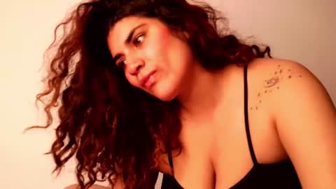 Snapshot of chantal_leon chatting on 08-04-26, 03:58 online show from 08-04-26, 03:58