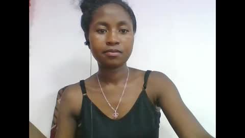 chantale483461 online show from 04-19-26, 04:28