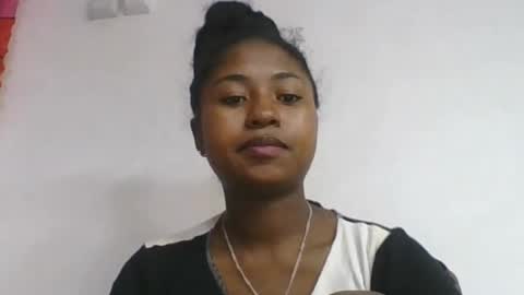 Snapshot of chantale483461 chatting on 07-01-26, 05:31 chantale483461 online show from 07-01-26, 05:31