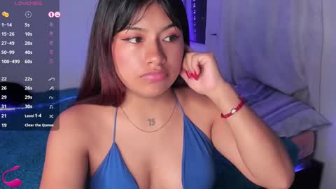 Snapshot of chantalpetit chatting on 01-02-25, 01:17 chantalpetit online show from 01-02-25, 01:17