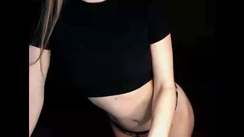 Snapshot of chanti_lovee chatting on 03-04-25, 09:32 We Vibe Device that vibrates at the sound of Tips and makes me wet. vibe lush edging daddy lovense online show from 03-04-25, 09:32
