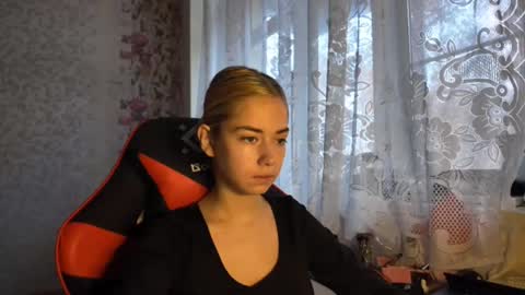 Snapshot of charleneschonert chatting on 11-07-25, 07:52 Nancy online show from 11-07-25, 07:52