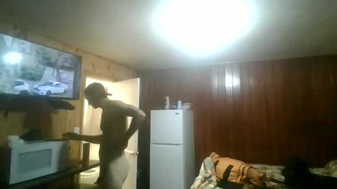 charlesb13 online show from 04-07-26, 05:08