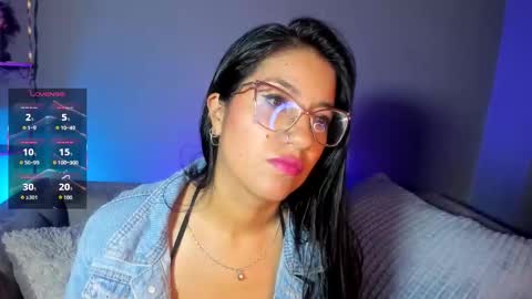 charlhot_ online show from 11-12-25, 12:38