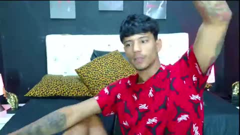 Snapshot of charlie_oconnor chatting on 12-08-24, 03:43 Charlie oconnor online show from 12-08-24, 03:43