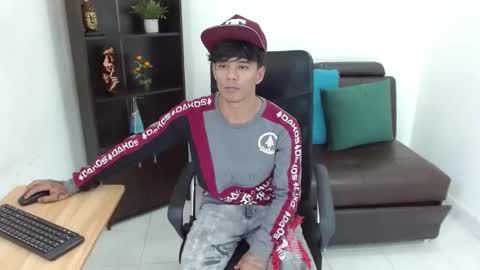 Snapshot of charlie_oconnor chatting on 01-11-25, 09:57 Charlie oconnor online show from 01-11-25, 09:57