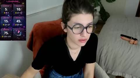 Snapshot of charlieangella chatting on 01-13-26, 07:46 Charlie online show from 01-13-26, 07:46