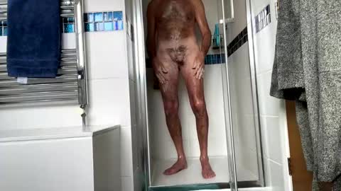 Snapshot of charlieg123 chatting on 03-12-25, 08:30 Gary online show from 03-12-25, 08:30