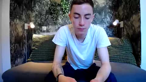 Snapshot of charlieseyer chatting on 03-03-25, 10:49 carlos reyes online show from 03-03-25, 10:49