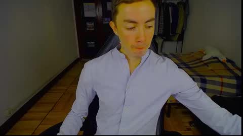 Snapshot of charlieseyer chatting on 01-06-26, 08:40 carlos reyes online show from 01-06-26, 08:40