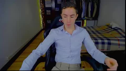 carlos reyes online show from 01-15-26, 08:19