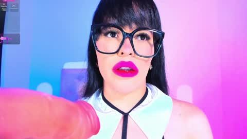 Charloott Evans online show from 02-08-25, 01:11