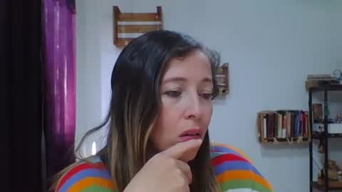 Snapshot of charlot_ponze chatting on 12-02-25, 05:41 charlott online show from 12-02-25, 05:41