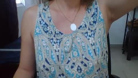 Snapshot of charlot_ponze chatting on 06-15-26, 07:05 charlott online show from 06-15-26, 07:05