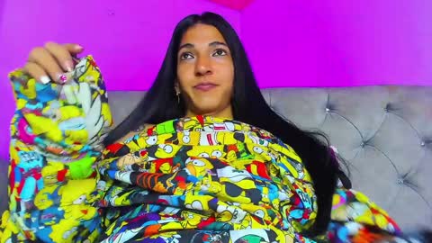 Snapshot of charlot_sanchez chatting on 12-27-24, 05:48 lot online show from 12-27-24, 05:48