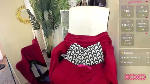 Snapshot of charloteflorence chatting on 02-08-25, 11:24 Helen My schedule this week MondayTuesdayWednesdaySaturdaySunday online show from 02-08-25, 11:24