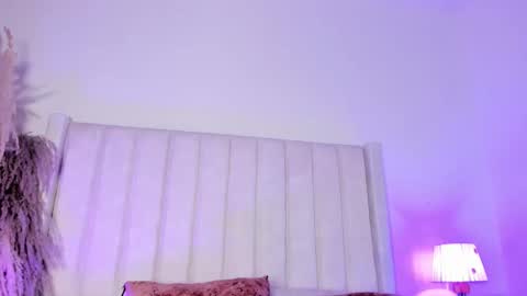 Snapshot of charlotreid chatting on 11-12-25, 03:07 charlot online show from 11-12-25, 03:07