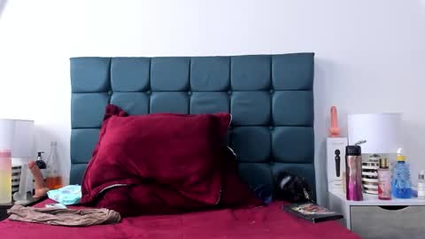 Charlott online show from 01-31-25, 02:39