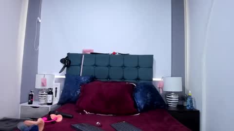 Charlott online show from 09-08-25, 05:45