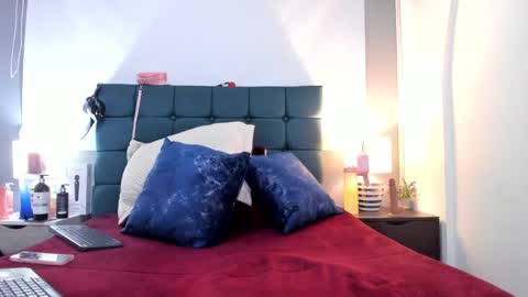 Charlott online show from 09-11-25, 08:20