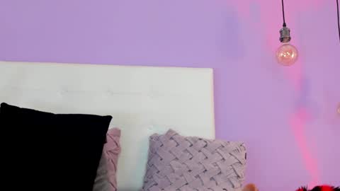 Char 3 online show from 10-24-25, 02:57