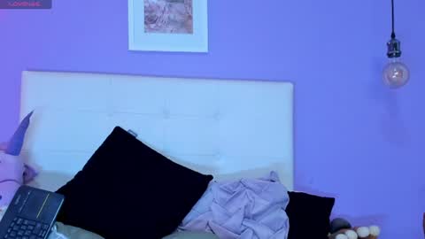 Snapshot of charlotte1117 chatting on 06-14-26, 04:31 Char 3 online show from 06-14-26, 04:31