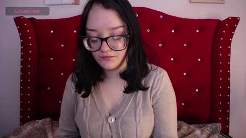 Snapshot of charlotte1_ls chatting on 01-08-25, 01:32 charlotte1_ls online show from 01-08-25, 01:32