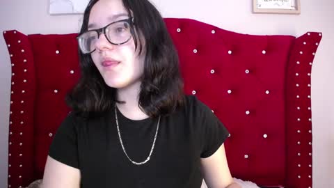 Snapshot of charlotte1_ls chatting on 02-12-25, 01:41 charlotte1_ls online show from 02-12-25, 01:41