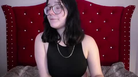 Snapshot of charlotte1_ls chatting on 03-01-25, 01:53 charlotte1_ls online show from 03-01-25, 01:53