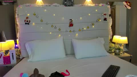 Charlotte online show from 11-26-25, 11:33