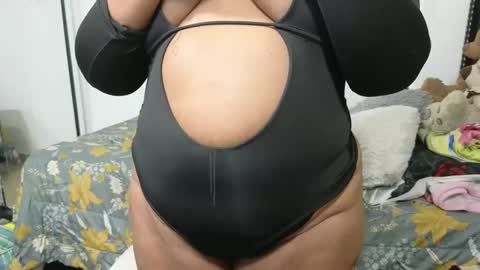 Snapshot of charlotte_027 chatting on 03-06-25, 09:03 charlotte_027 online show from 03-06-25, 09:03