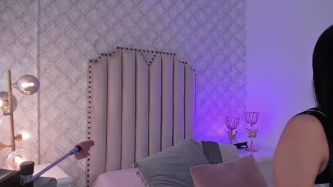 Snapshot of charlotte__08 chatting on 01-12-25, 07:10 Charlotte online show from 01-12-25, 07:10