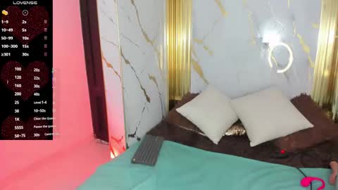 charlotte__milf online show from 03-22-26, 08:34