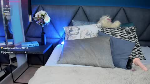 Charlotte online show from 01-24-25, 05:21