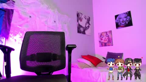 Charlie  online show from 10-08-25, 04:32