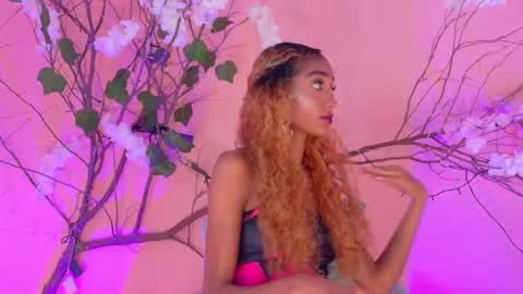 CHARLOTTE online show from 03-11-26, 12:22