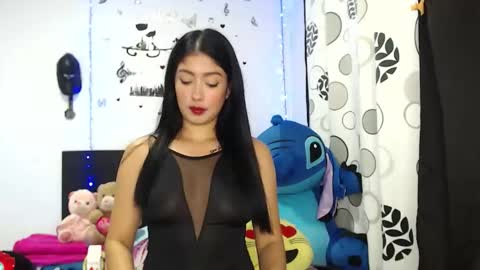 Snapshot of charlotte_luna95 chatting on 02-03-26, 02:53 Charlotte luna95 online show from 02-03-26, 02:53