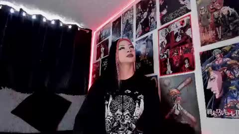 Snapshot of charlotte_mansson chatting on 06-16-26, 06:32 Charlotte online show from 06-16-26, 06:32