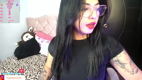 Charlotte online show from 06-11-26, 04:32