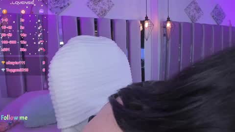 charlotte_walker__ online show from 01-17-25, 03:00