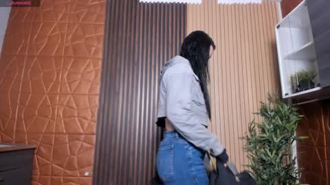 Charlotte  Everyday From 0700 to 1300 Col Time online show from 02-06-25, 11:10