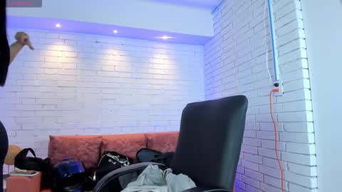 Charlotte  Everyday From 0700 to 1300 Col Time online show from 10-09-25, 11:19