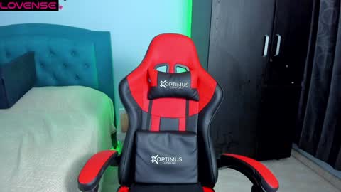 Natalia online show from 01-04-25, 02:35