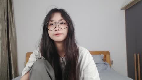 Snapshot of charlottelin chatting on 12-02-24, 10:18 Charlotte online show from 12-02-24, 10:18